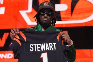Shemar Stewart evalúa dejar a los Bengals y volver a la universidad tras pelea contractual