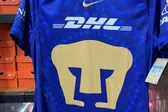 ¡Joya! Filtran playera de visita de Pumas para la temporada 2025-26