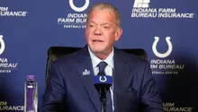 Jim Irsay, dueño melómano de los Colts, muere a los 65 años