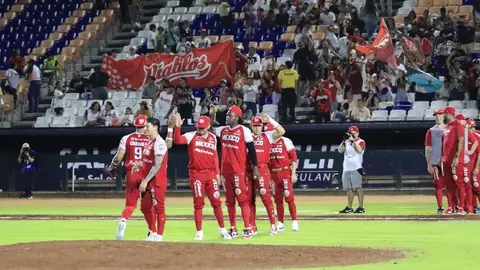 Diablos Rojos domina a Tigres con gran actuación de Robinson Canó y su bullpen