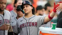 El mexicano Alek Thomas conecta jonrón en el triunfo de Arizona sobre Padres
