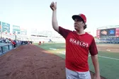 Trevor Bauer cerca de volver a los Diablos Rojos