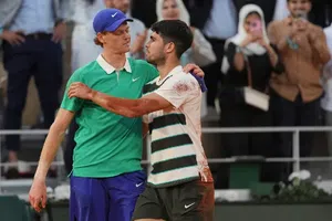 Jannik Sinner se quita presión y deja en claro que Alcaraz es el favorito en Wimbledon