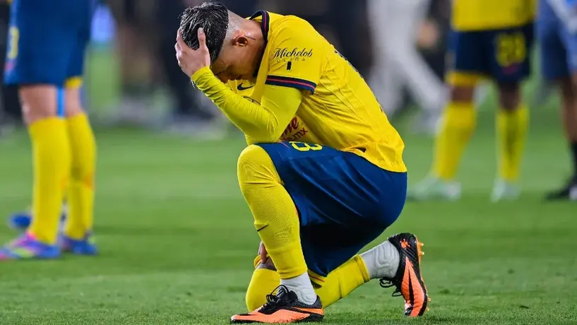 América busca salida de dos mexicanos; jugadores se niegan a salir del club