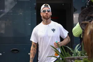Sergio Ramos busca salvar a San Fernando CD; el defensa es nuevo directivo