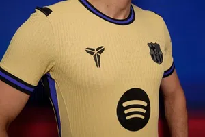 Barcelona presenta segunda equipación en colaboración con marca de Kobe Bryant
