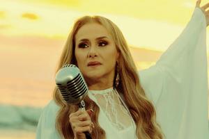 Manoella Torres revive sus éxitos de despecho: “Me insultaban, pero también cantaban conmigo”