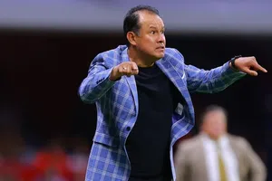 Juan Reynoso, campeón con Cruz Azul, vuelve al futbol peruano