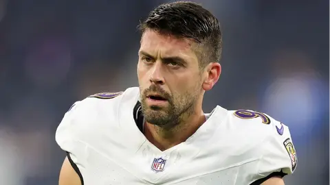 Justin Tucker es suspendido 10 partidos tras violar política de conducta