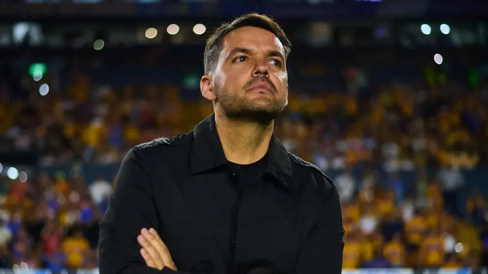 Nicolás Larcamón, el técnico 15 de Cruz Azul en 10 años: ¿qué tan alto es el listón que dejan sus antecesores?