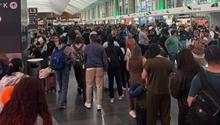 Aeropuerto Internacional de la CDMX colapsa por lluvias; vuelos se retrasan hasta tres horas