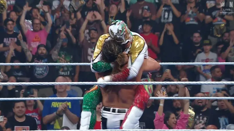 ¡Mexicanos por los títulos! Rey Fenix y Andrade buscarán los títulos en parejas de la WWE