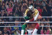 ¡Mexicanos por los títulos! Rey Fenix y Andrade buscarán los títulos en parejas de la WWE