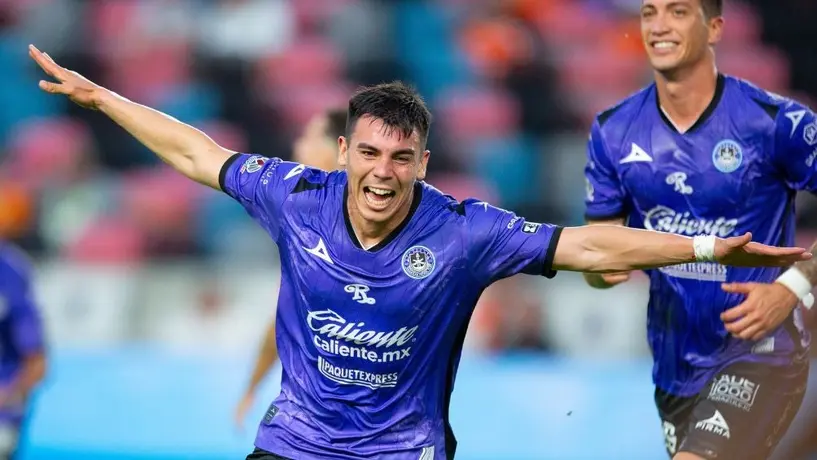 Mazatlán vence al Houston Dynamo y tiene pie y medio en la siguiente ronda