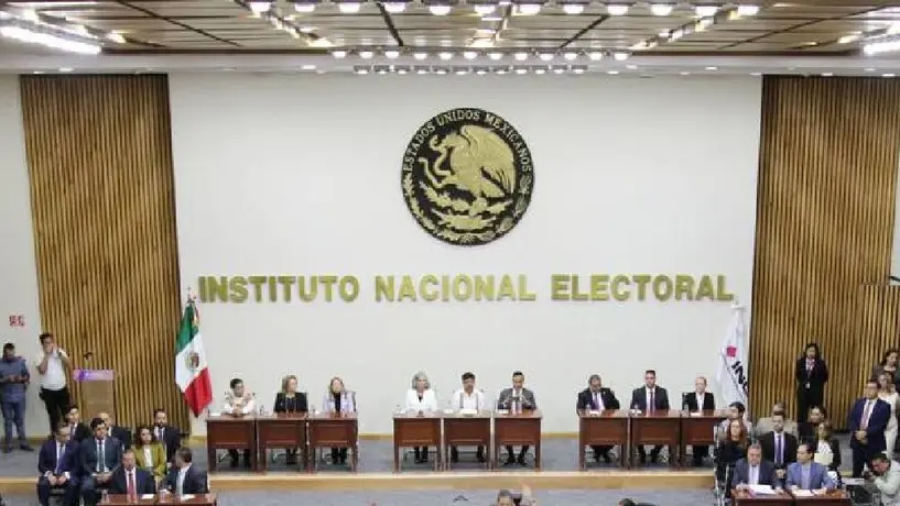 INE multa a partidos por más de $31 millones por irregularidades fiscales