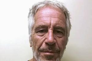 Video de Jeffrey Epstein etiquetado como “sin editar” fue forensemente modificado, según expertos