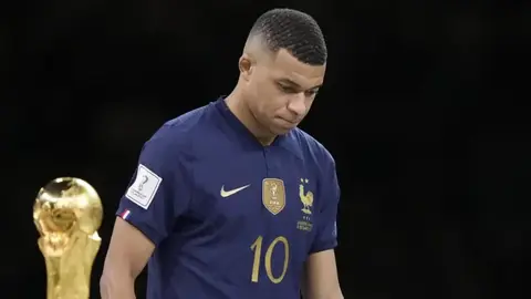 Mbappé es investigado en Francia por pagos sospechosos a policías