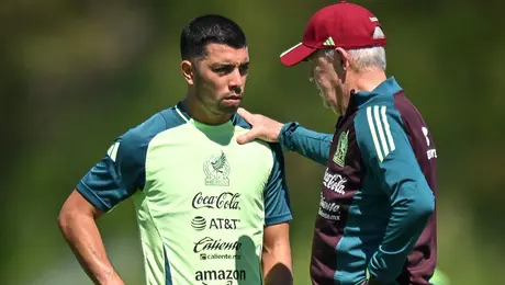 Valencia descarta la llegada de Erik Lira por motivos económicos