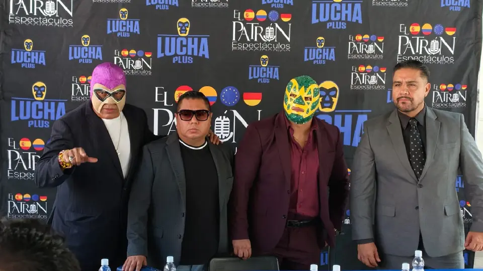 Hijo de Fishman en conferencia de prensa junto con su promotora| MAURICIO DÍAZ