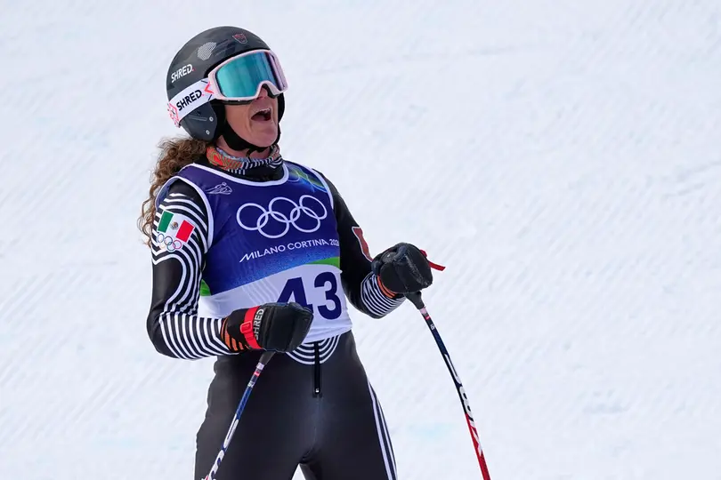 Sarah Schelper durante la prueba Super-G Race en el esquí alpino en los Juegos Olímpicos de Invierno 2026 | AP