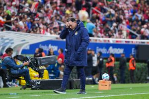 ¿Se va de Chivas? Proponen a Gabriel Milito como presidente de Independiente