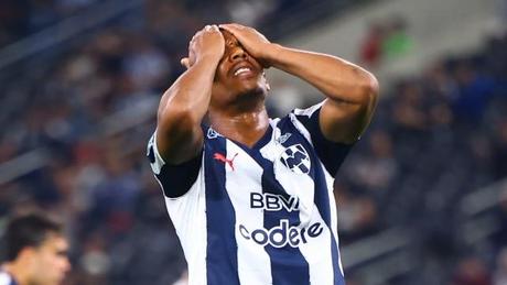¡No dio el ancho! Anthony Martial y sus números con Rayados
