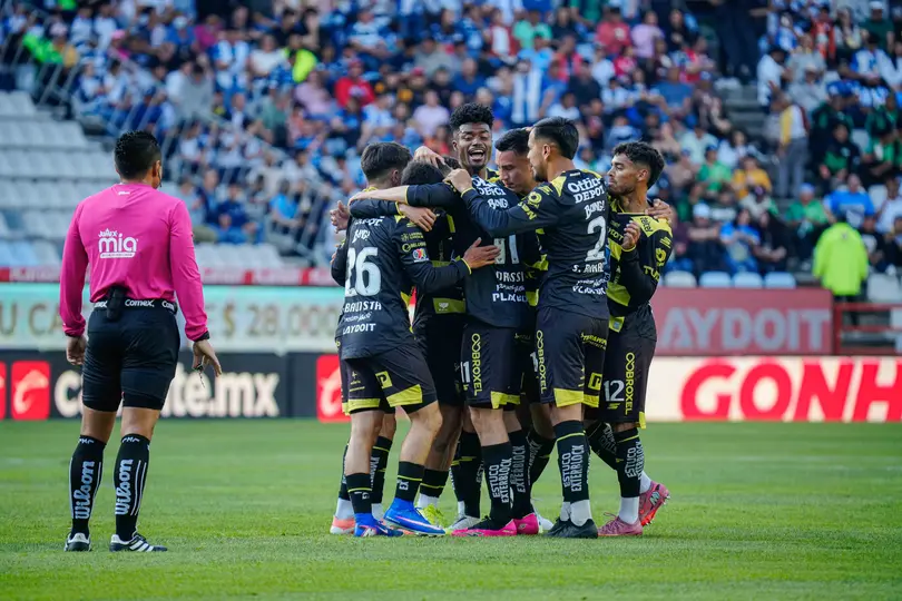 Pachuca celebrando el gol de Idrissi | IMAGO7