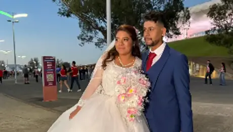 ¡La boda del año! Recién casados celebraron su matrimonio previo al Clásico Nacional en el Akron