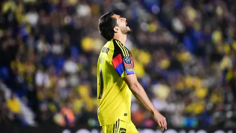 “Pensé en retirarme”: Henry Martín revela el calvario que vive con América por sus lesiones