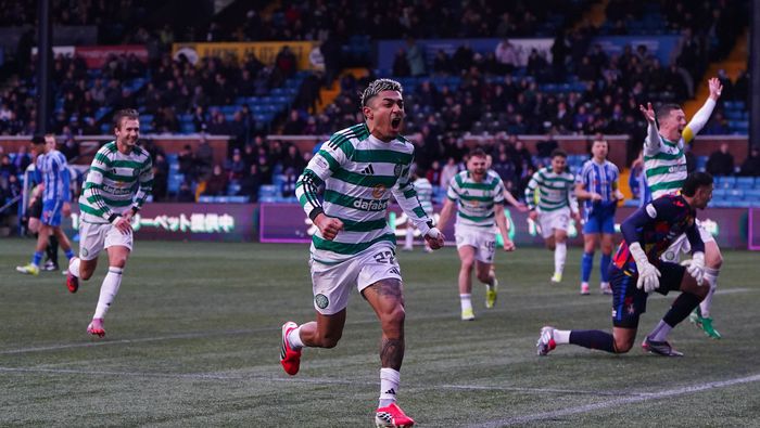 Julián Araujo festeja su gol en la victoria de Celtic | GROSBY GROUP