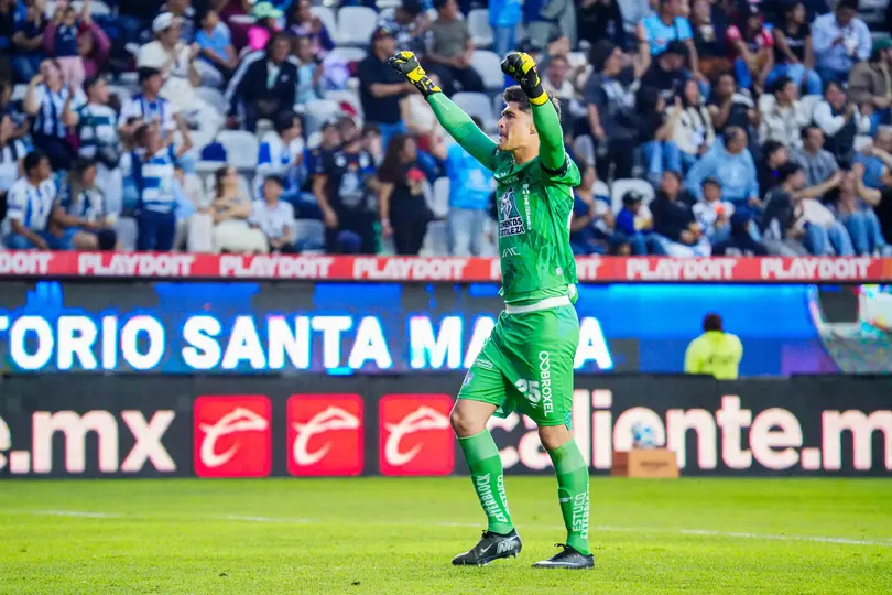 Carlos Moreno tras gol de Pachuca | IMAGO7
