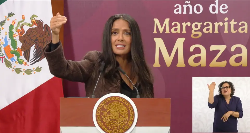 Salma Hayek destacó la importancia de impulsar al talento audiovisual mexicano. / X: @Claudiashein