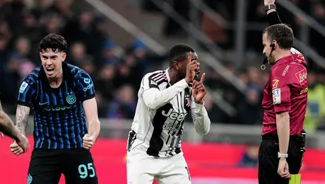 Árbitro admite error en Inter vs Juventus y reaviva debate por límites del VAR