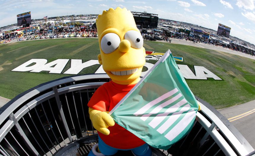 Bart Simpson hondeó la bandera para dar la salida en las 500 Millas de Dayton | AFP