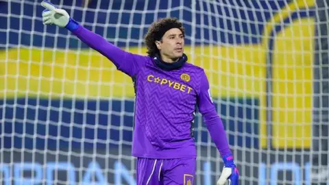 Guillermo Ochoa con el AEL Limassol I IG:@yosoy8a