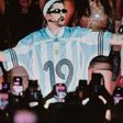 ¡Inaudito! Bad Bunny cambia letra de canción en pleno concierto en Argentina por Messi
