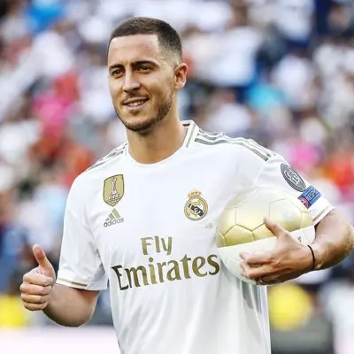 Eden Hazard durante su paso con el Real Madrid l X:hazardeden10