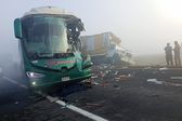 Carambola masiva en Libramiento Bicentenario por neblina deja al menos 3 muertos