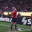 Armando González revive el icónico festejo del 'Cubo' Torres en el Estadio Akron