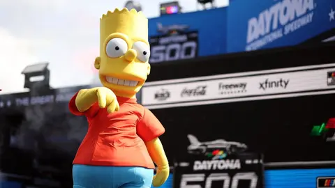 Bart Simpson en el Daytona International Speedway | AFP