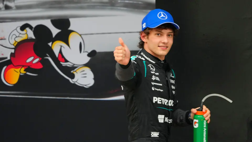 Kimi Antonelli, de Mercedes, ganó el GP de China | AP