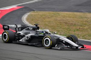 Checo Pérez, en el Gran Premio de China | AP