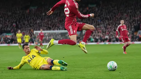 Liverpool vs Tottenham en la Premier League I AP