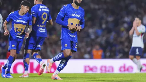 Juninho celebra tras marcarle a Cruz Azul | IMAGO7