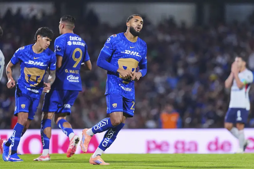 Juninho celebra tras marcarle a Cruz Azul | IMAGO7