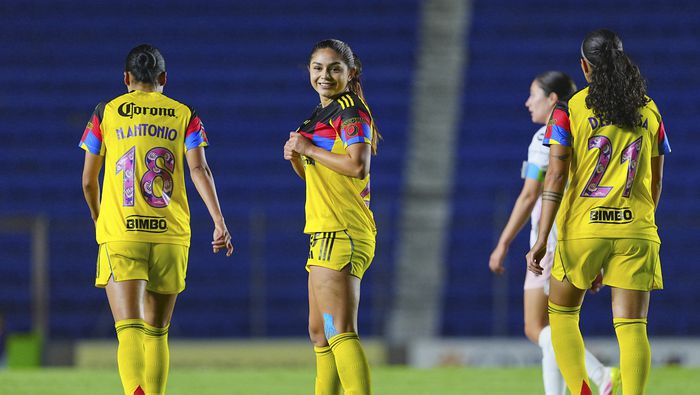 Jana Gutiérrez en celebración con América en el partido ante León | IMAGO 7
