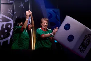 Queens League: Lourdes de la Rosa y Martha Coronado, pioneras del futbol femenil, lanzan el dado partido