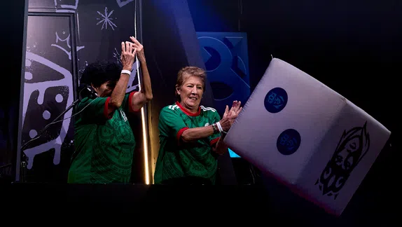 Queens League: Lourdes de la Rosa y Martha Coronado, pioneras del futbol femenil, lanzan el dado partido