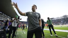 ‘Hago más mal quedandome’: Nacho Ambríz renuncia a su puesto como entrenador de León