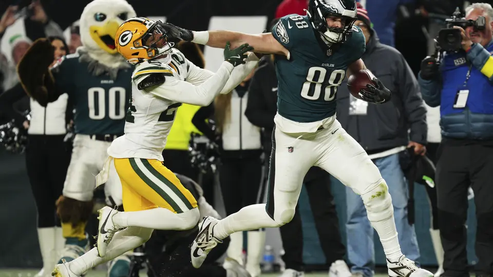 Dallas Goedert, ala cerrada de Philadelphia Eagles | AP